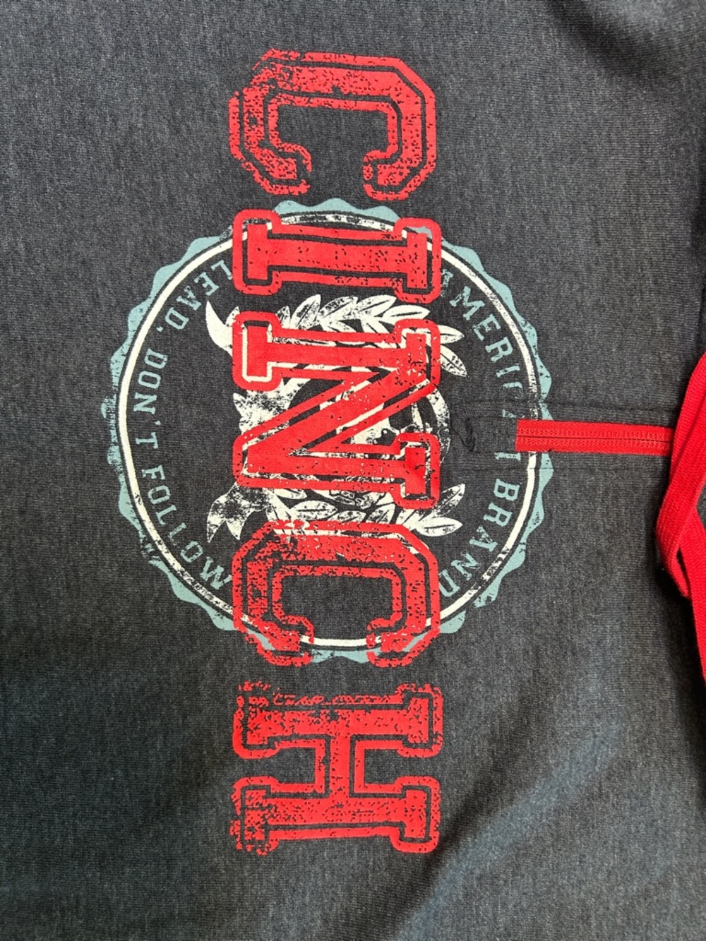 Cinch Men's Charcoal 1/4 Zip Hoodie with Red Logo and Drawstrings Size XL - Picture 6 of 7